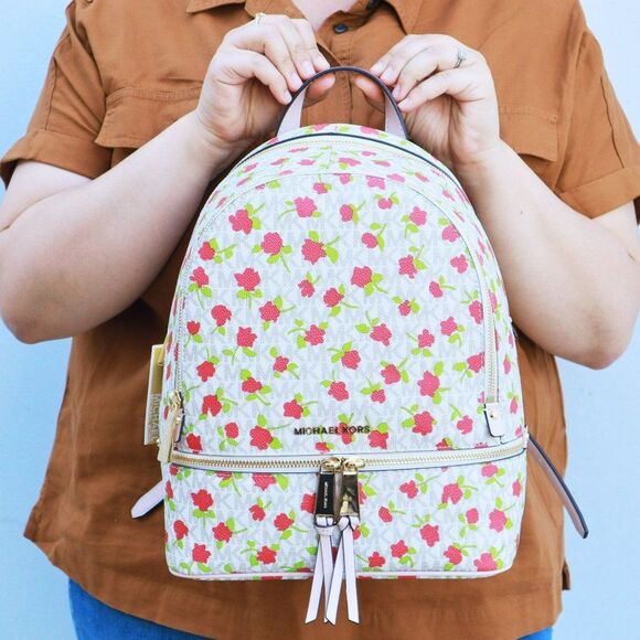 NWT Michael Kors Jet Set Rhea Zip FLORAL Backpack - Picture 3 of 16